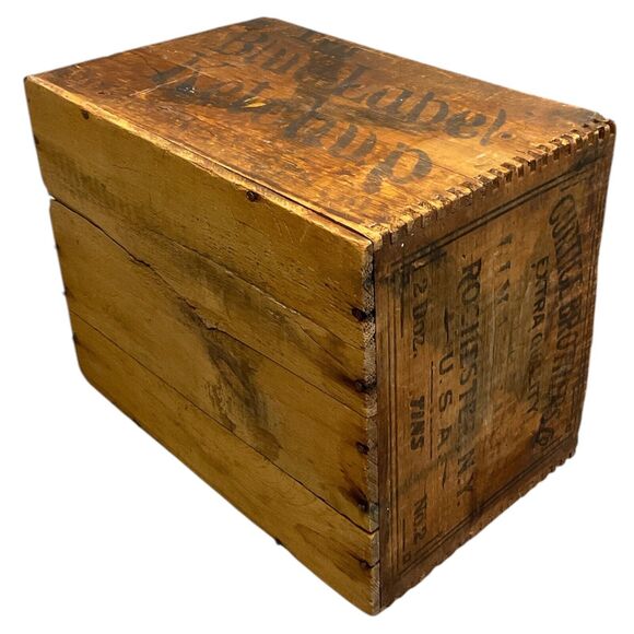 Blue Label Ketchup Crate Curtice Brothers Co Advertising Rochester NY - Picture 9 of 10